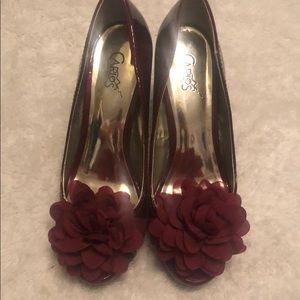 Carlos Santana Ruby Red Peep Toe heels with flower